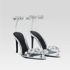 NWOT Retrofete Hanna Gemstone Silver Heels